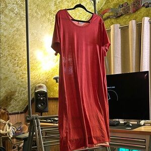 Gently Loved LuLaRoe 3X Jessie. From a non smoking/pet friendly home.